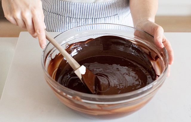 Tempering Chocolate Shortcut Using Cocoa Butter